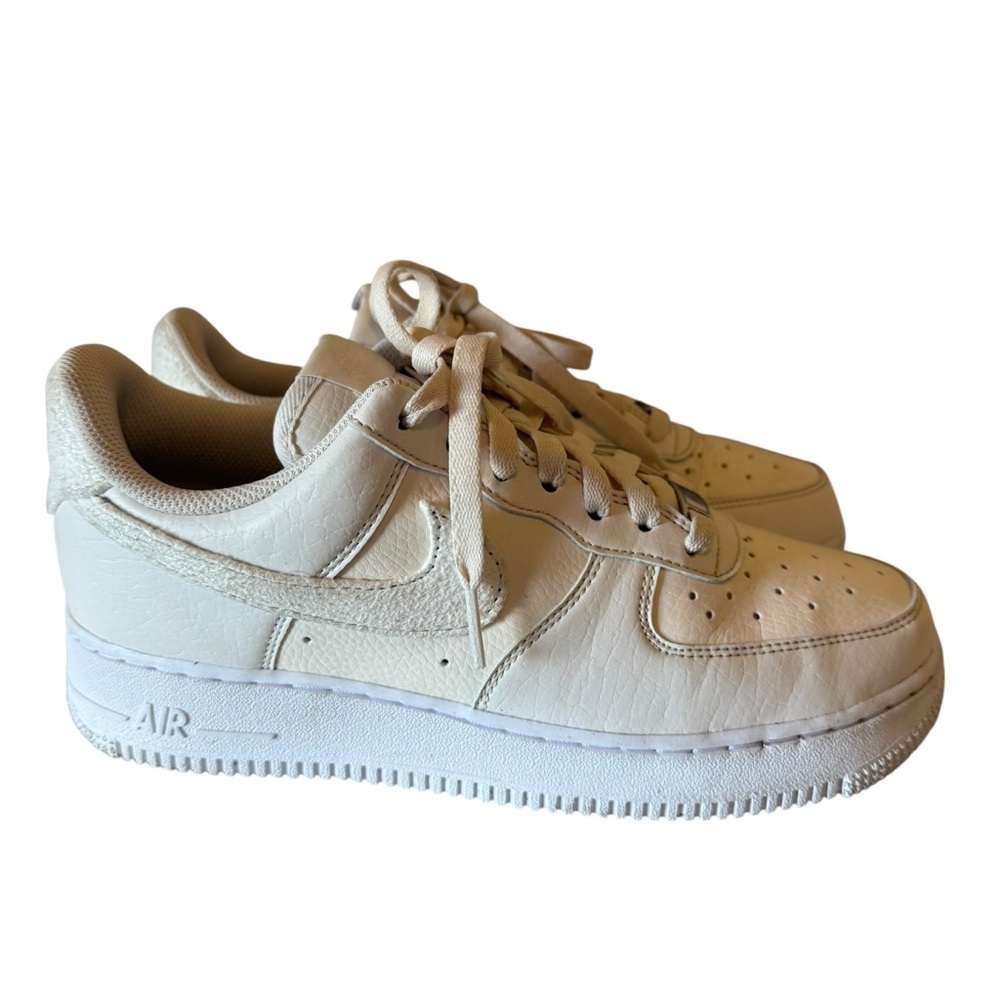 Womens Nike Air Force 1 Low '07 Essential Cream Ivory Size 8 Sneakers Shoes - Picture 3 of 6